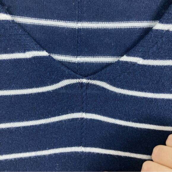 ATMOSPHERE Sweater Women US 6 Stripe Navy White V-neck Rib Long-Slv Slit Hi-Low - Picture 11 of 11